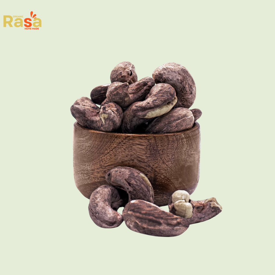 pure organic cashews (kaju) with skin – fresh, delightful, and irresistibly nutritious! pure organic cashews (kaju) with skin – fresh, delightful, and irresistibly nutritious!