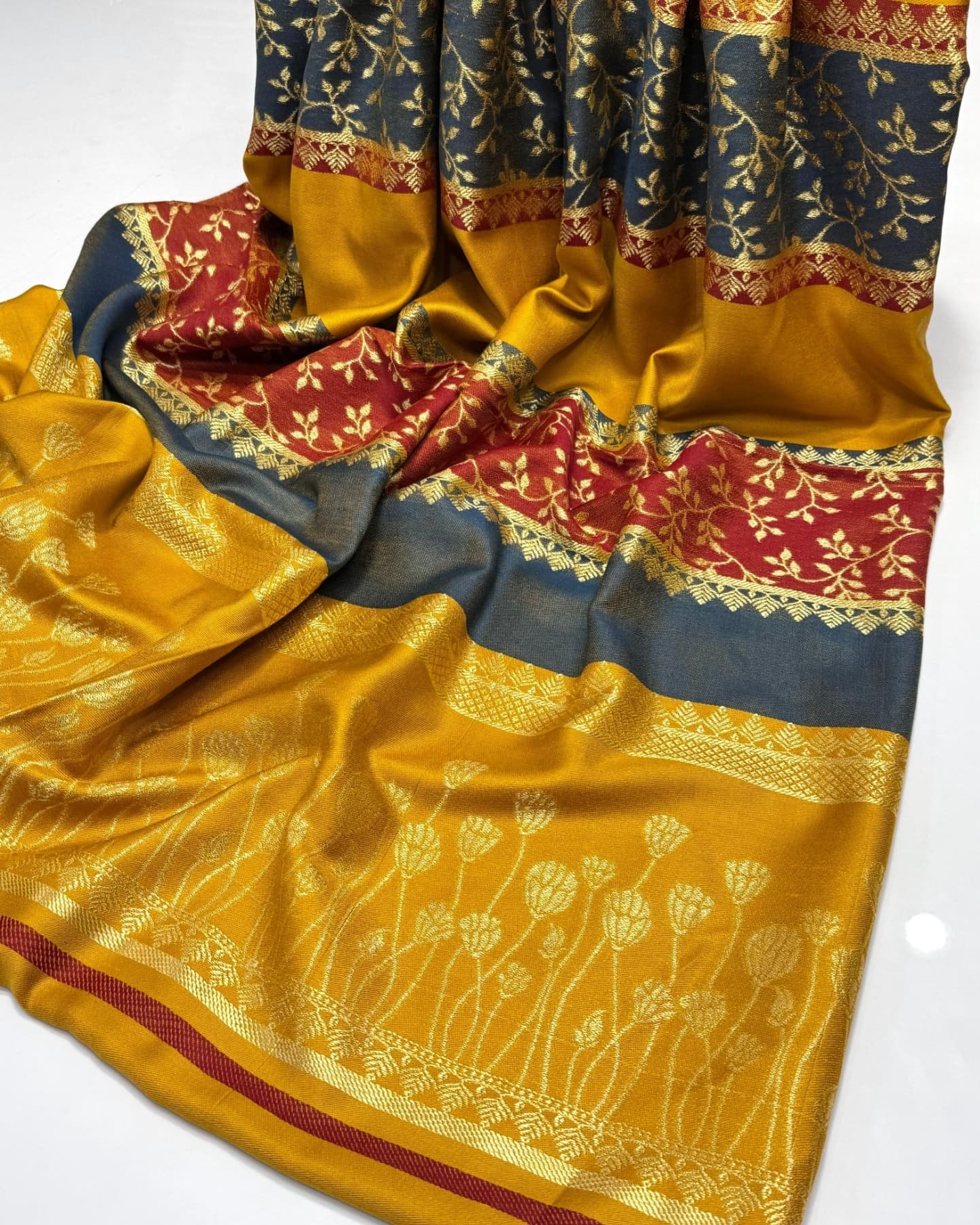 elegant pashmina jacquard banarsi shawl – premium quality, 2.5 yards (88"x44") elegant pashmina jacquard banarsi shawl – premium quality, 2.5 yards (88"x44")