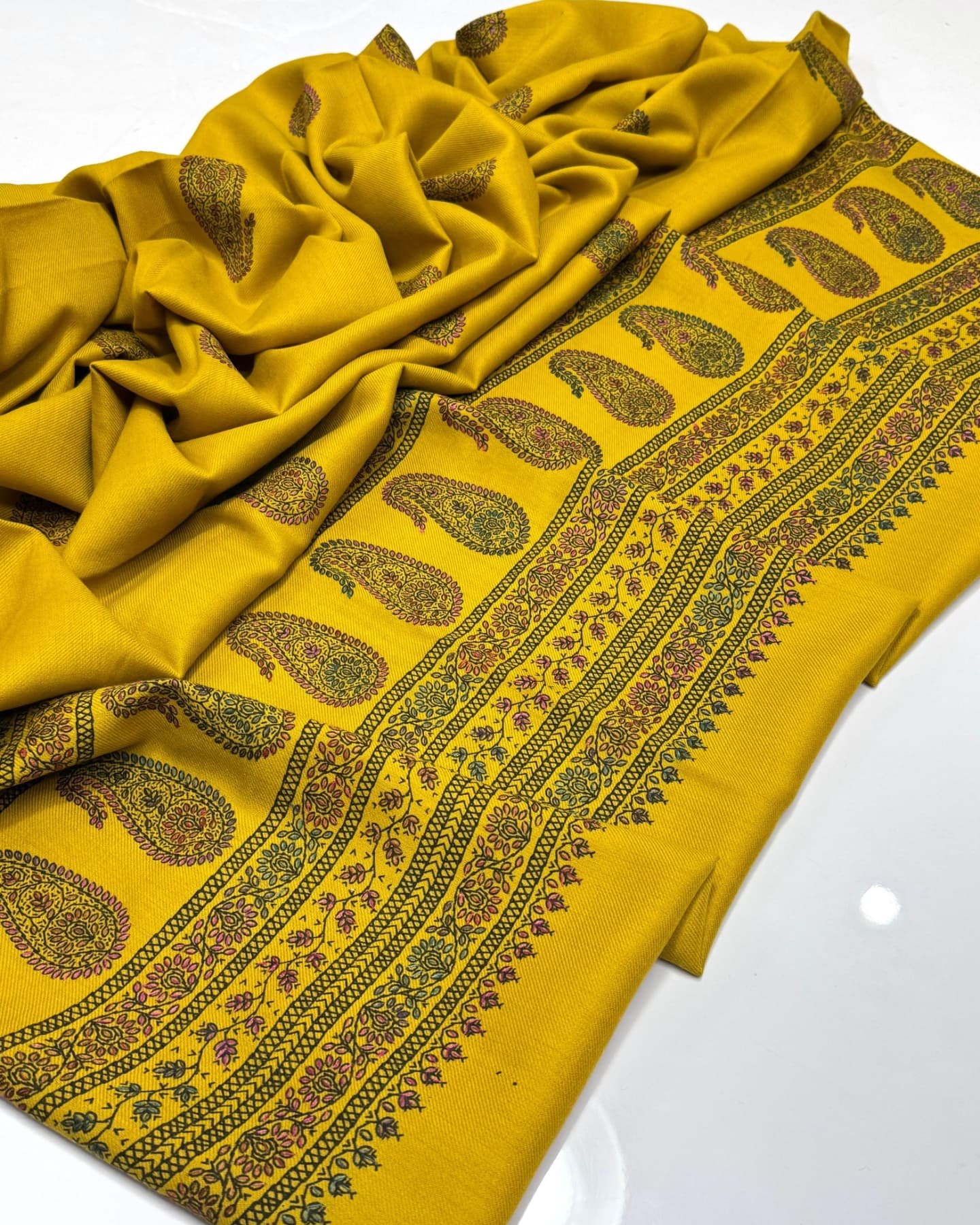 elegant handcrafted pashmina shawl – kashmiri embroidery with block print, 2.5 yard length, premium quality elegant handcrafted pashmina shawl – kashmiri embroidery with block print, 2.5 yard length, premium quality