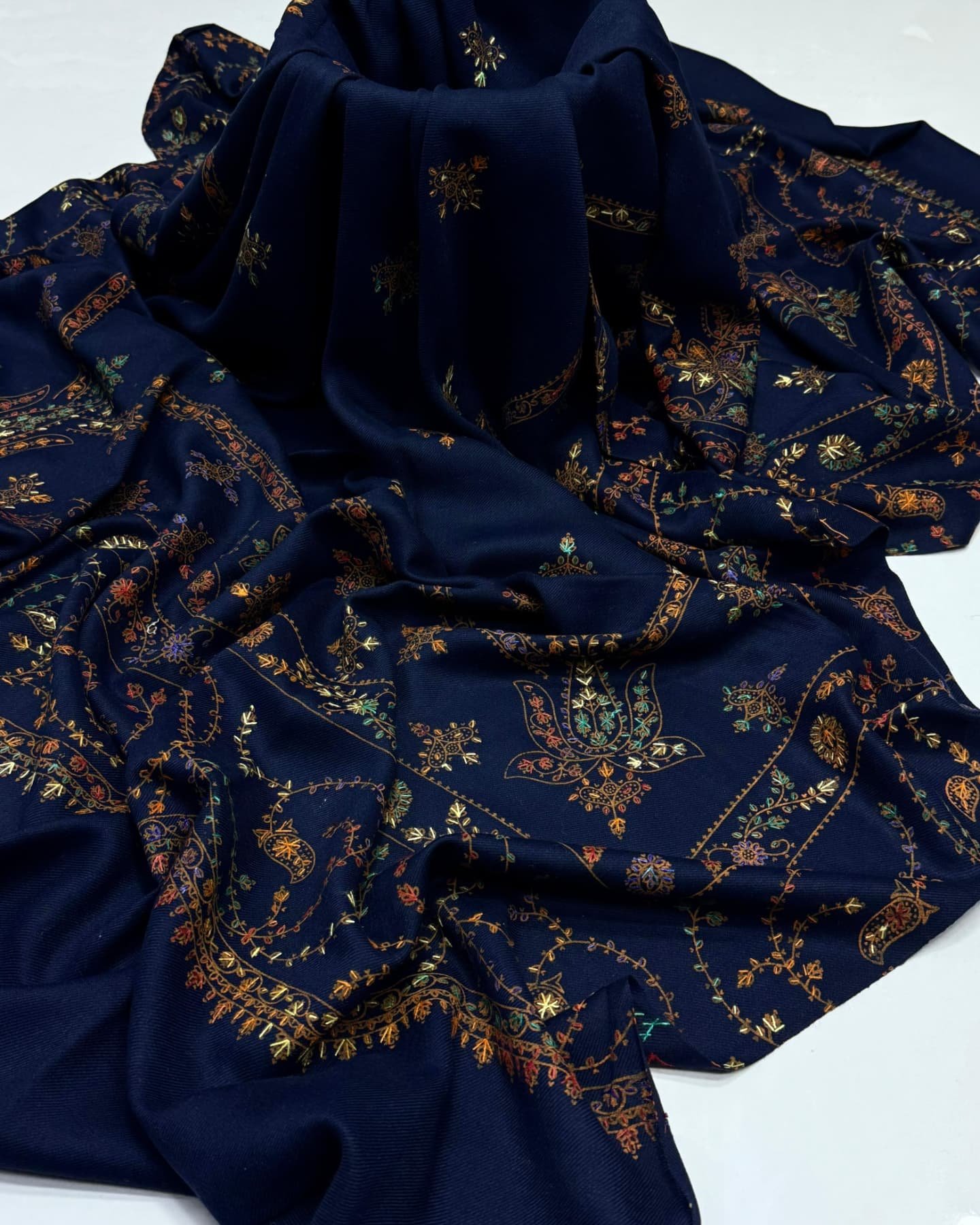 pashmina kashmiri embroidery shawl – handcrafted embroidery with block print, 2.5 yard premium quality wrap pashmina kashmiri embroidery shawl – handcrafted embroidery with block print, 2.5 yard premium quality wrap